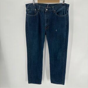 Levi’s Jeans Men's 38x32 Dark Blue 514 Straight Fit 100% Cotton Denim- hole